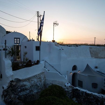 Mylopetres Traditional Houses Finikia Οία Εξωτερικό φωτογραφία