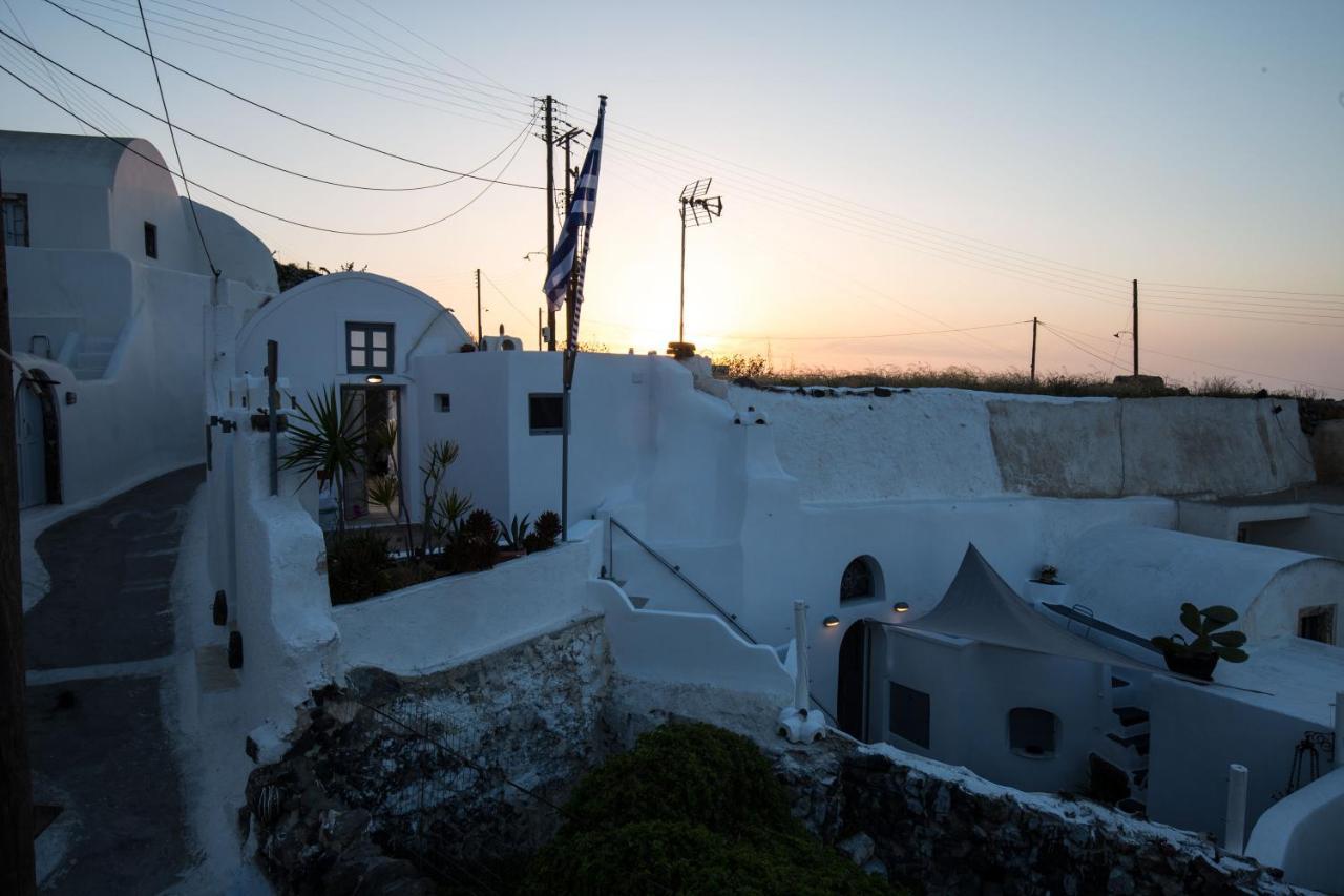 Mylopetres Traditional Houses Finikia Οία Εξωτερικό φωτογραφία